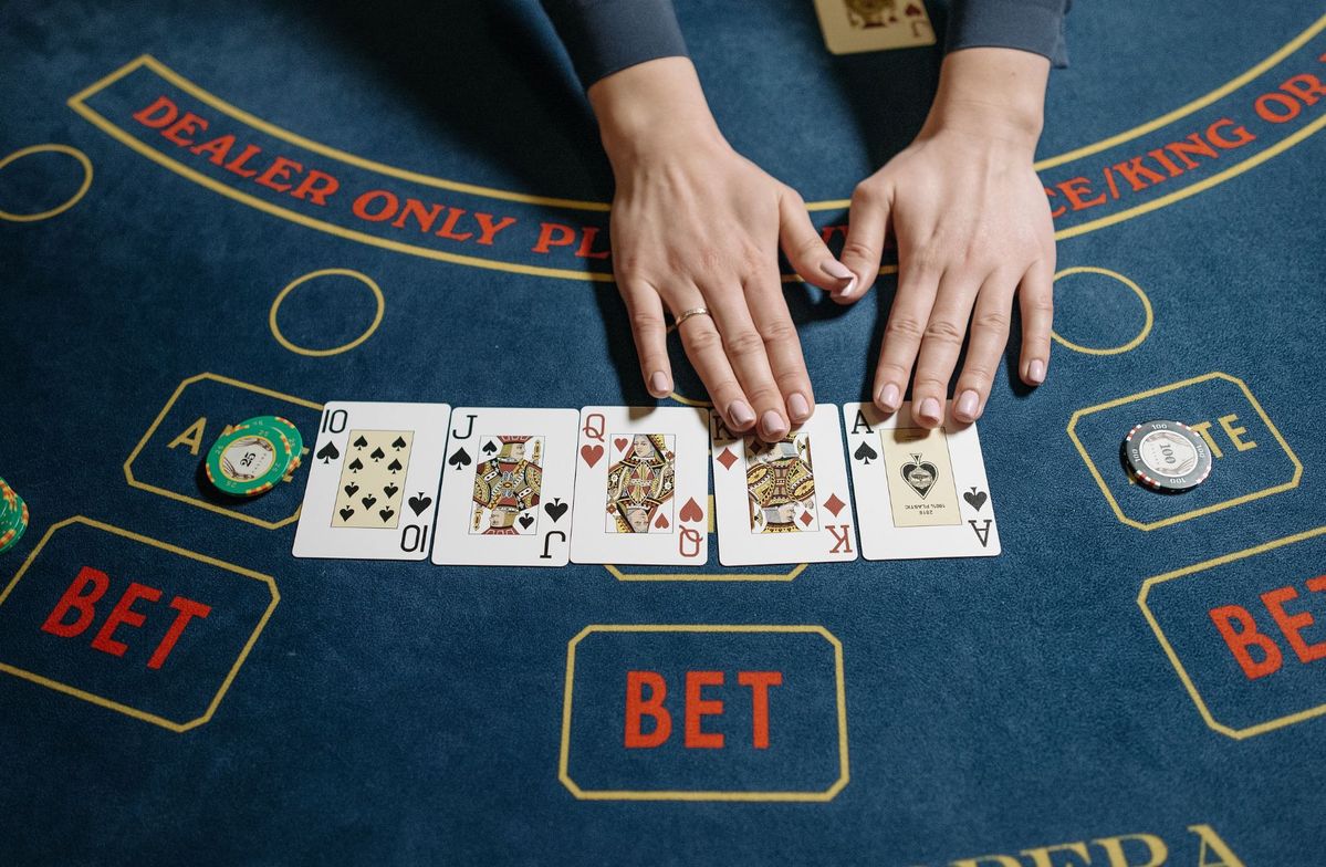 CrystalCasino پاکستان ریئل منی گیمز